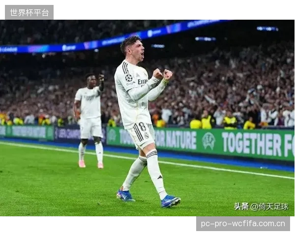 皇马中场防守硬度足够,但替补球员在进攻端贡献有限。 皇马中场防守硬度足够,但替补球员在进攻端贡献有限。
